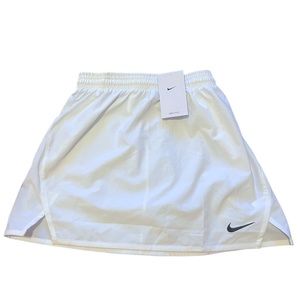 Nike Tennis Skirt Size Medium